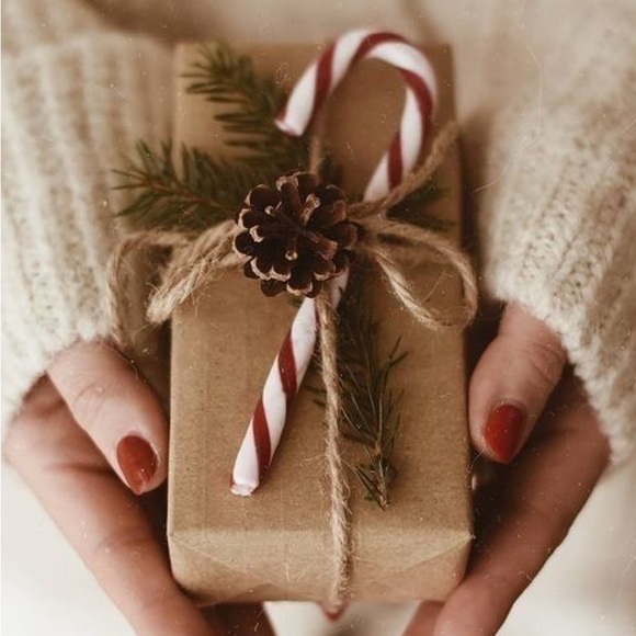 Meet your Posher, Catharine - Picture 2 of 2